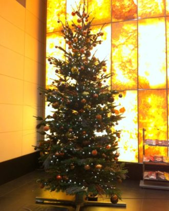 16ft Christmas Tree - Copper & Gold