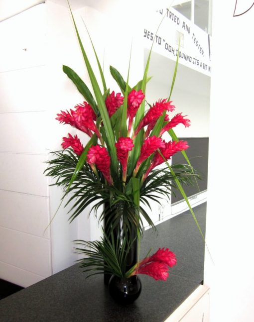 Weekly Corporate Vase - £25.00 (Exc VAT) - Image 9