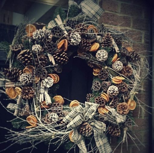 Christmas Door Wreath - Image 8